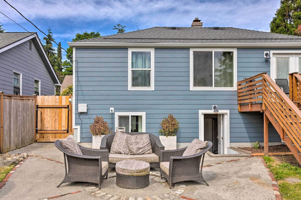 Photo of Others in Roxhill