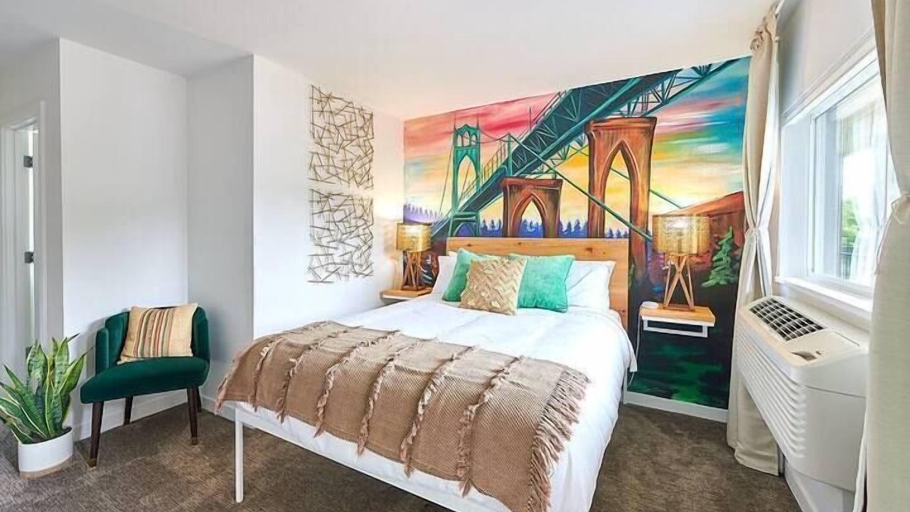 Photo of Others in Kenton