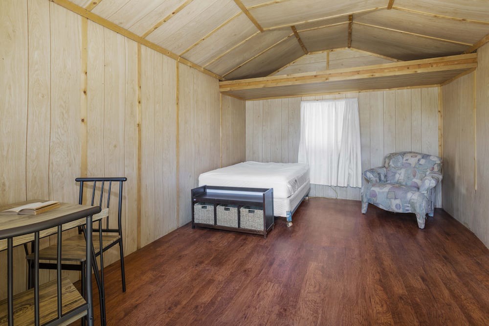 Photo of Bedroom in Worley