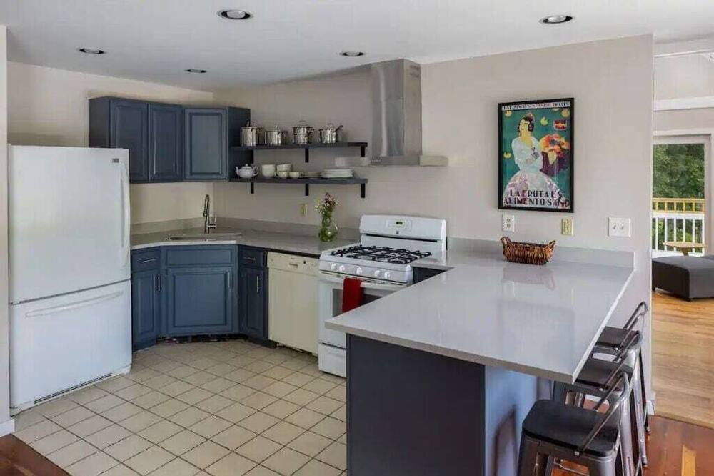 Photo of Others in Hillsdale