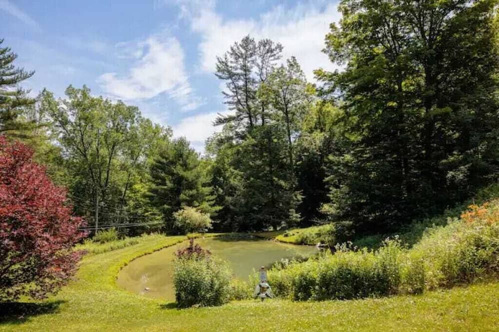 Photo of Others in Hillsdale