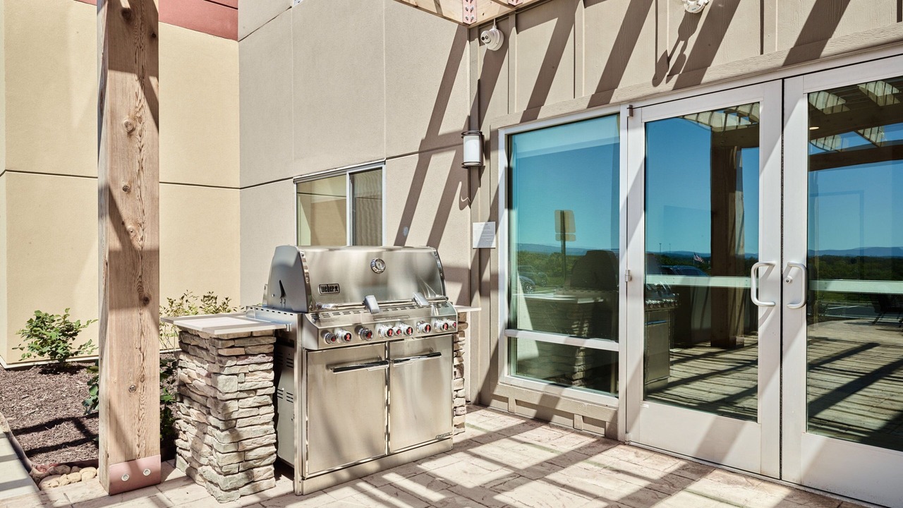 Photo of Outdoor in East Ridge