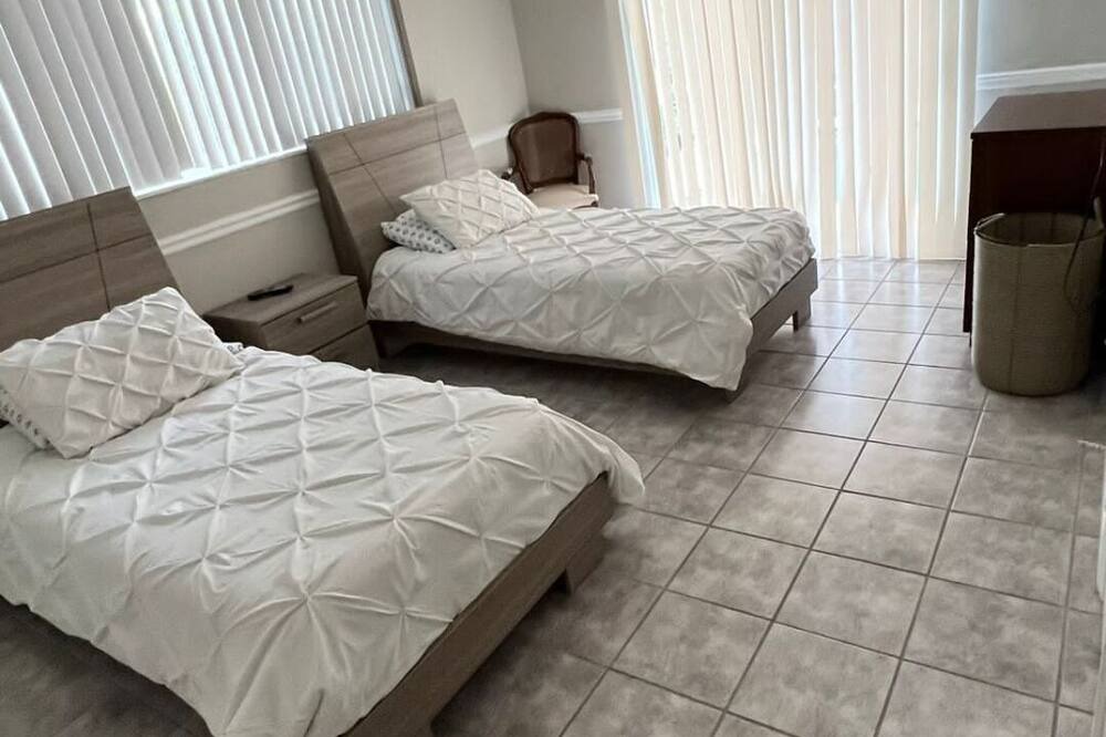 Photo of Bedroom in Bal Harbour
