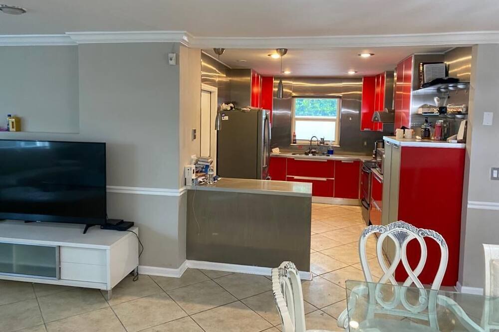 Photo of Kitchen in Bal Harbour
