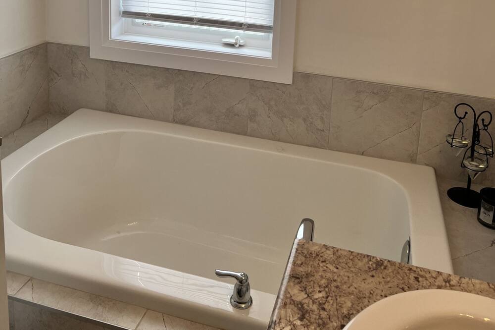Photo of Bathroom in Hamilton