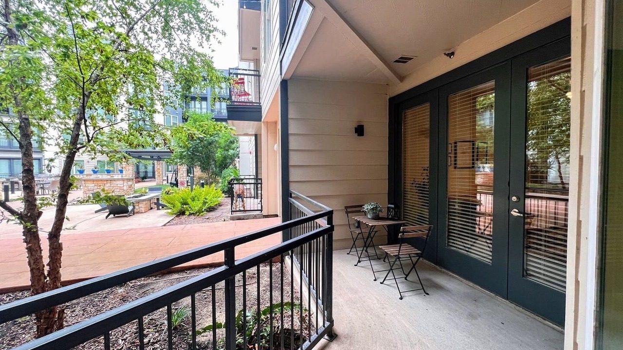Photo of Outdoor in Addison