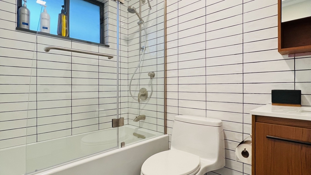 Photo of Others in College Terrace