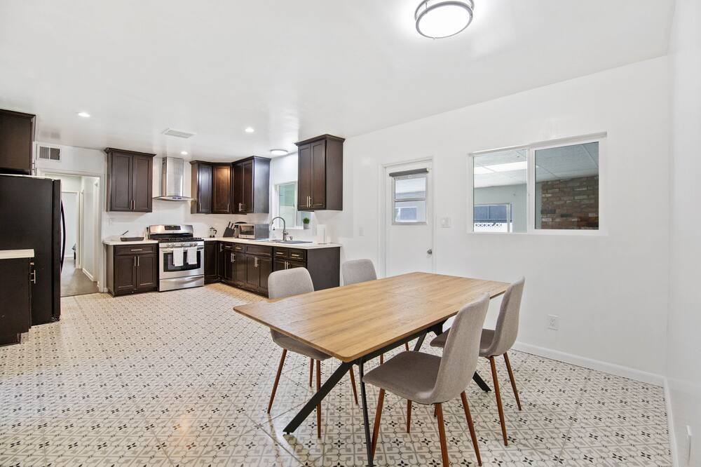 Photo of Kitchen in Corona