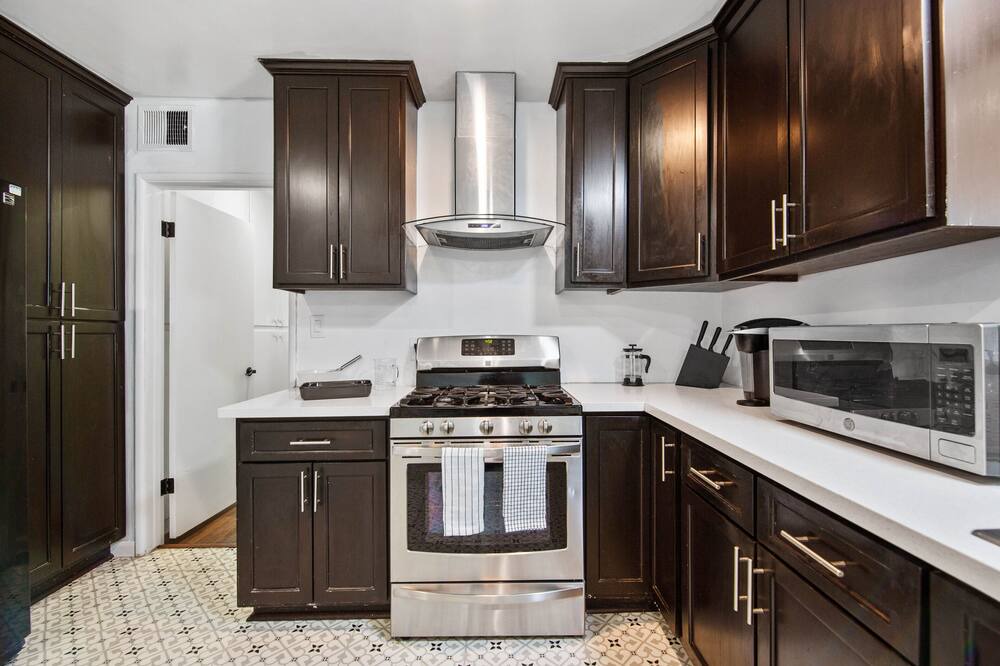 Photo of Kitchen in Corona