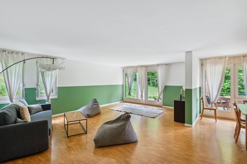 Photo of Bedroom in Hirslanden