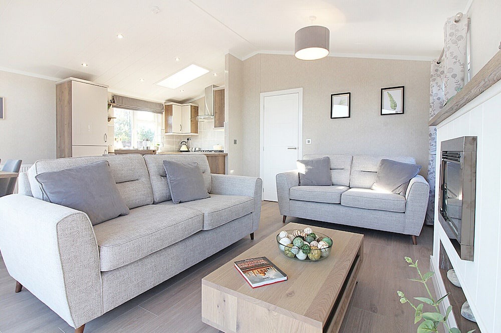 Photo of Others in Bugford