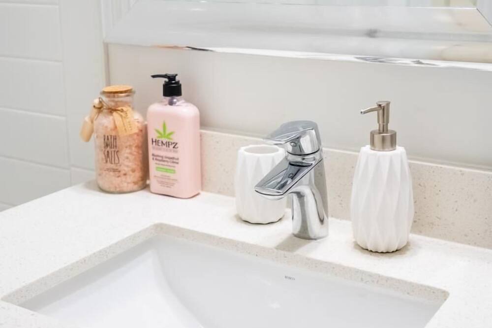 Photo of Bathroom in Beasley