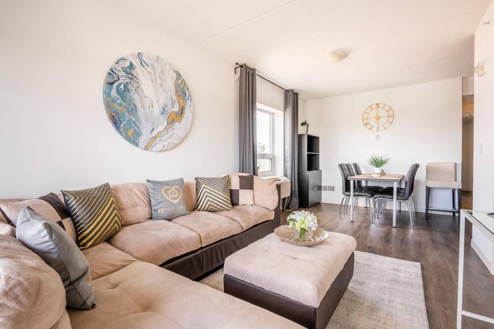 Photo of Livingroom in Beasley