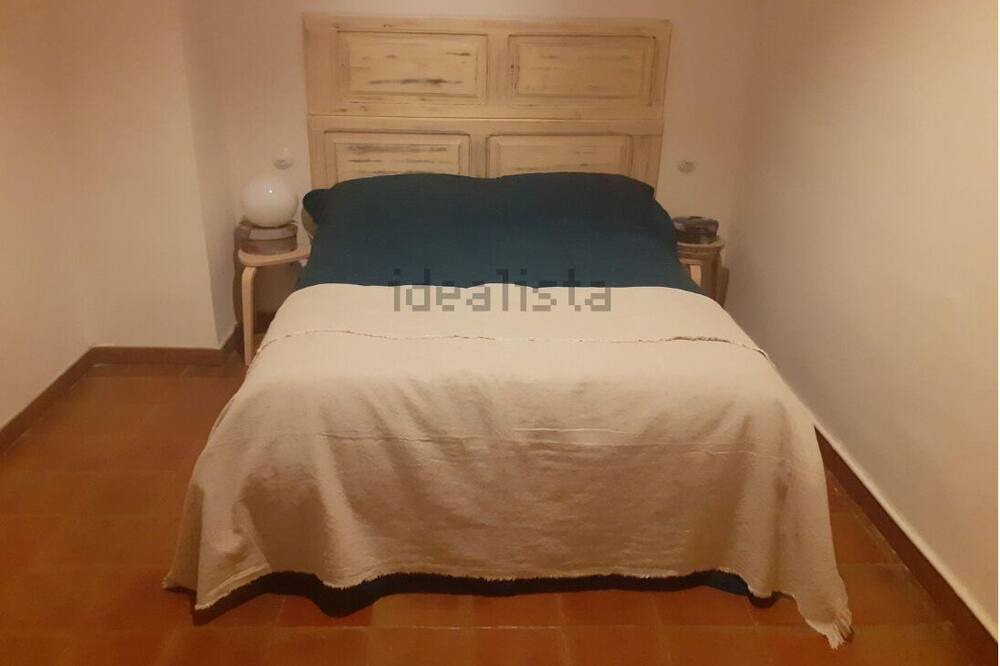 Photo of Bedroom in Hostalric