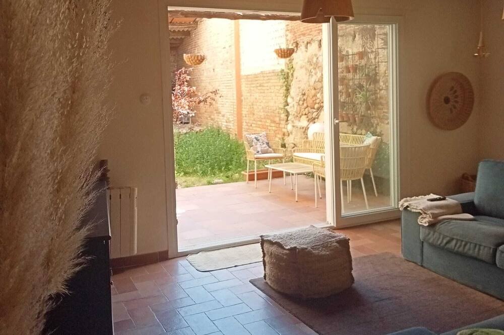 Photo of Livingroom in Hostalric