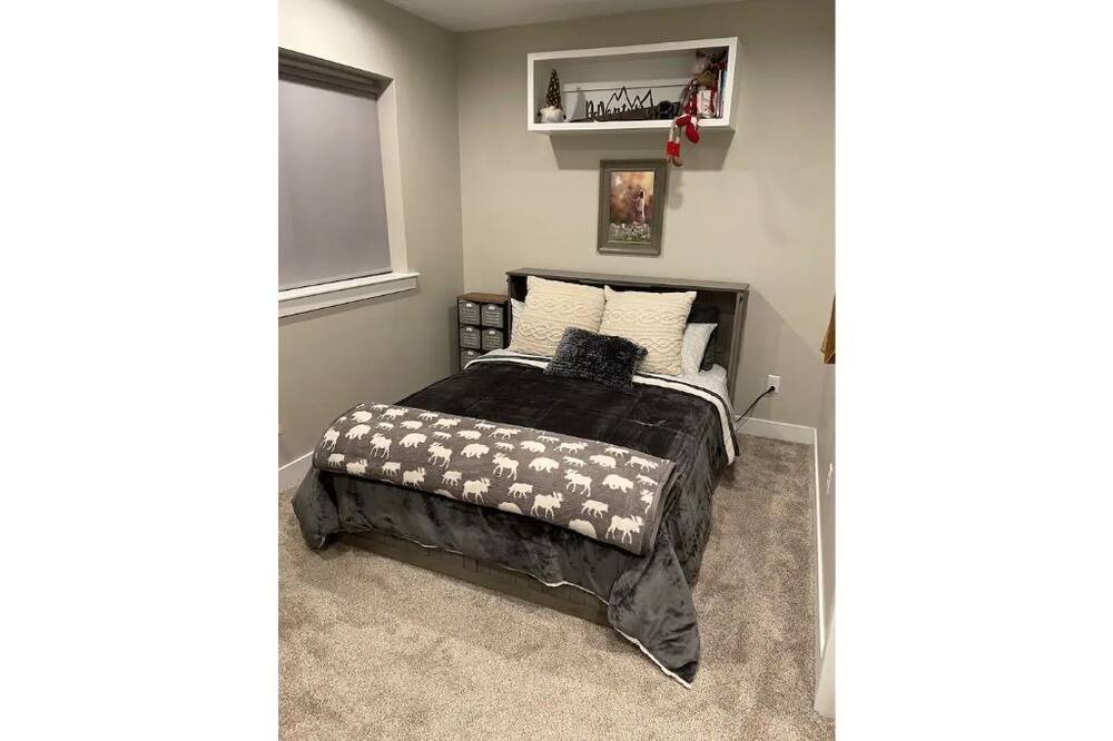 Photo of Bedroom in Highland