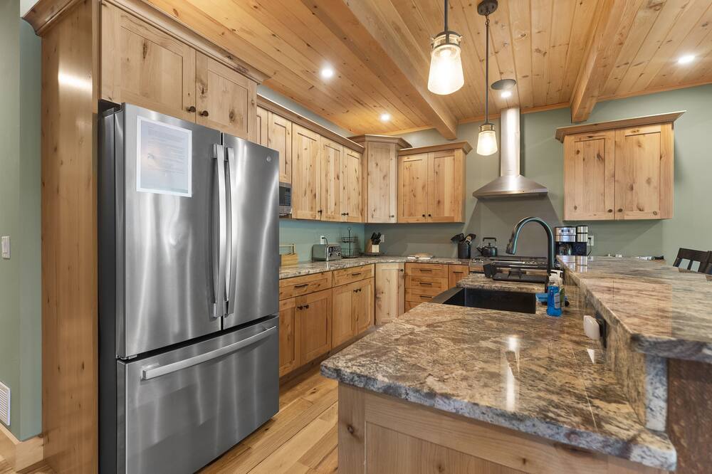 Photo of Kitchen in Lake George