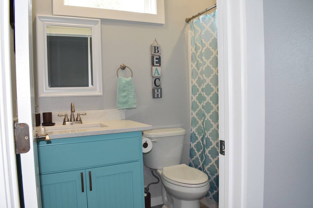 Photo of Bathroom in Rockport