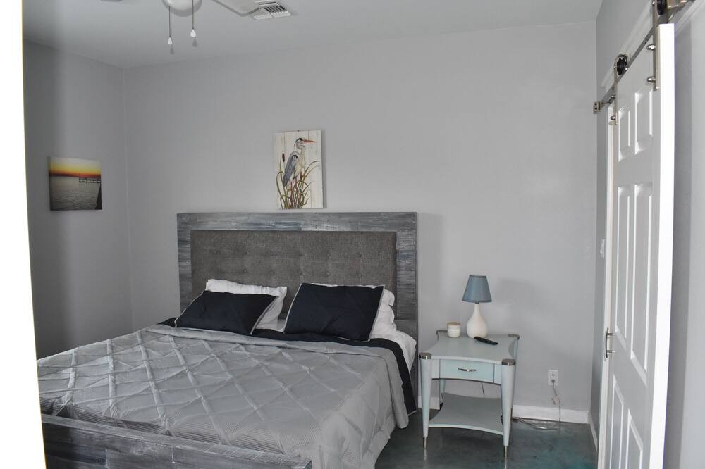 Photo of Bedroom in Rockport