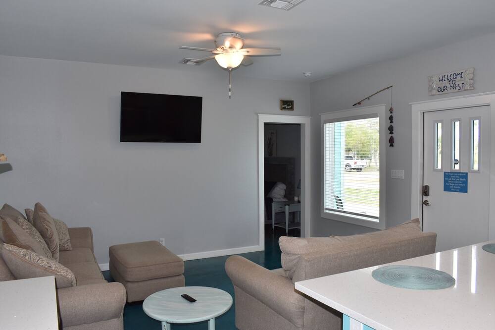 Photo of Livingroom in Rockport