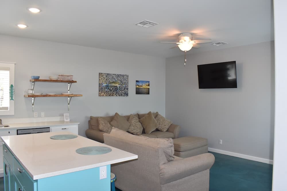 Photo of Livingroom in Rockport