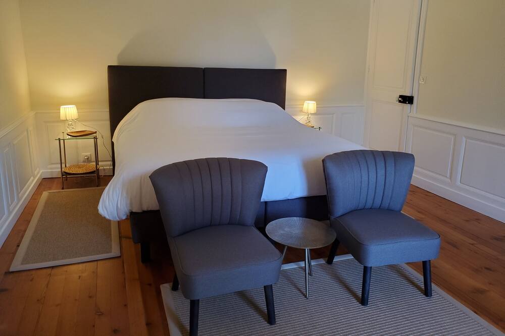 Photo of Bedroom in Cognac