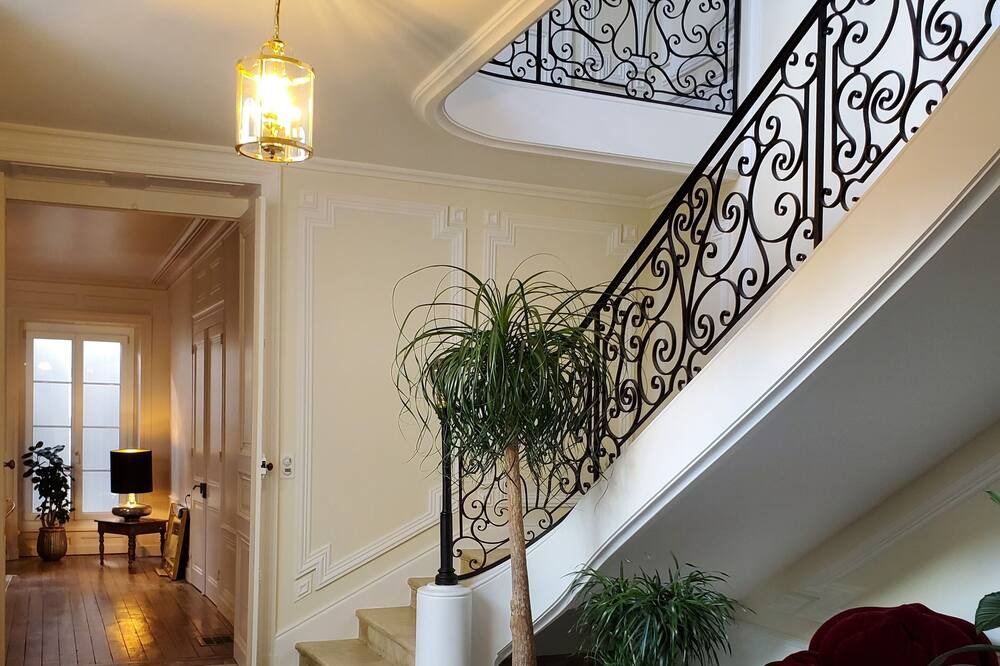 Photo of Others in Cognac