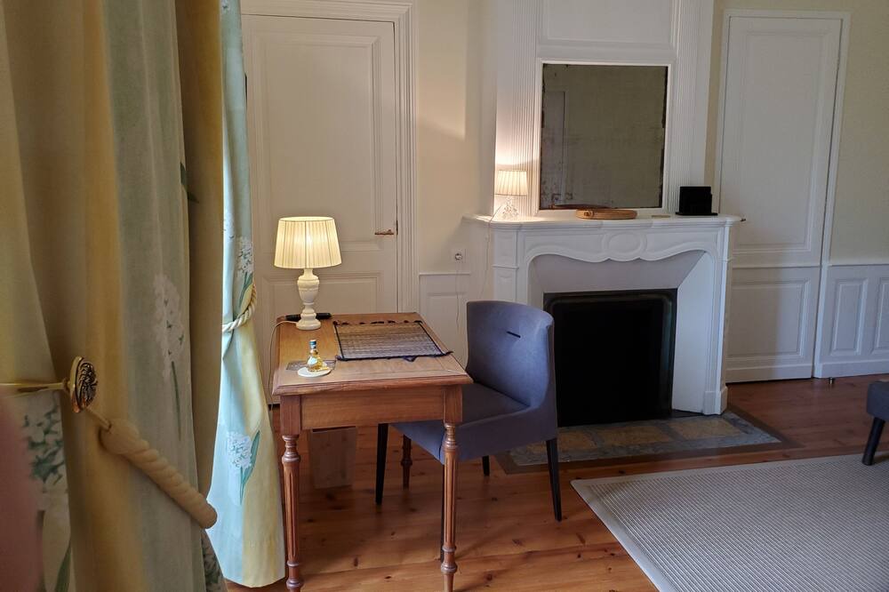 Photo of Others in Cognac