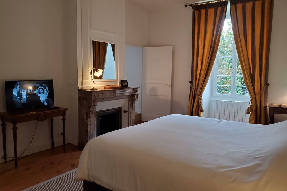 Photo of Bedroom in Cognac