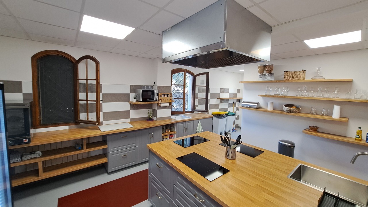 Photo of Others in Mons