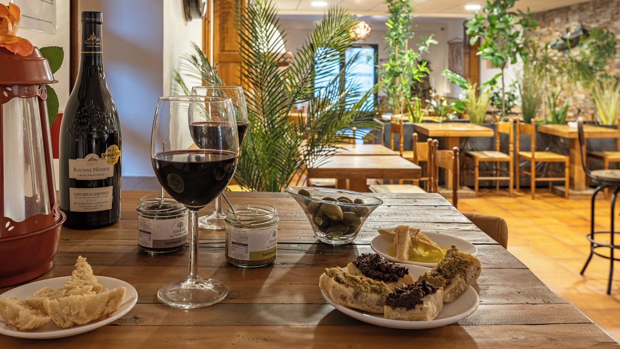 Photo of Others in Mons