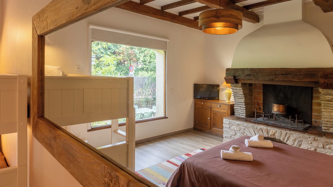 Photo of Others in Mons