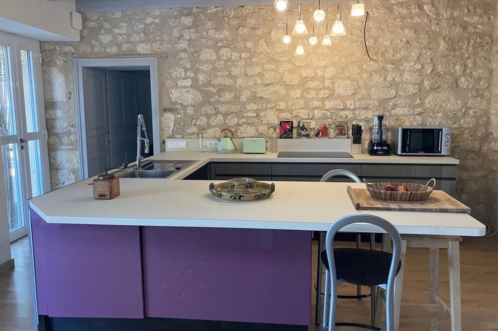 Photo of Kitchen in Frausseilles