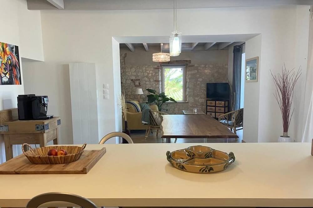 Photo of Kitchen in Frausseilles