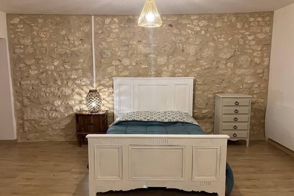 Photo of Bedroom in Frausseilles