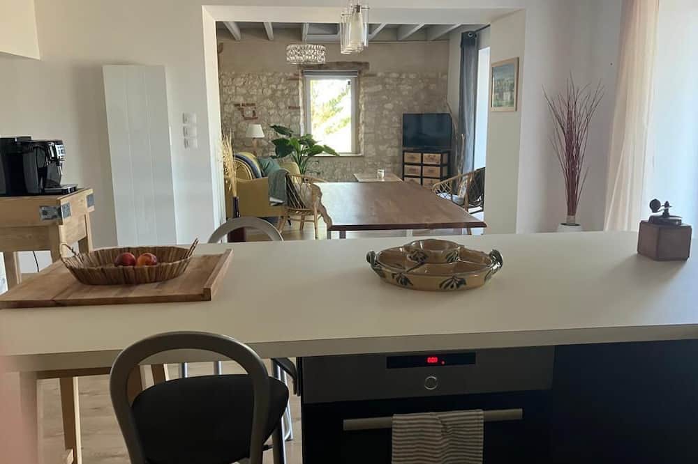 Photo of Kitchen in Frausseilles