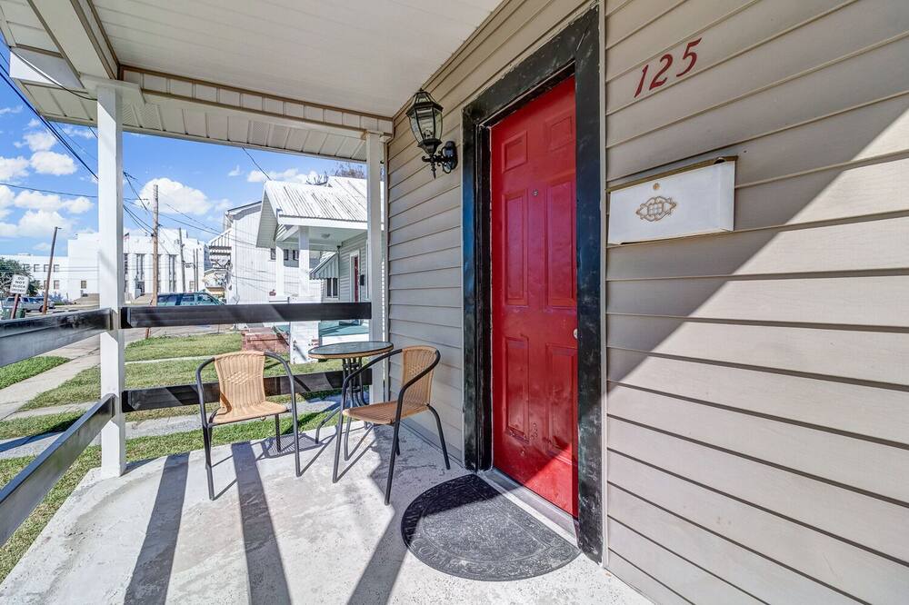Photo of Patio Balcony in New Iberia