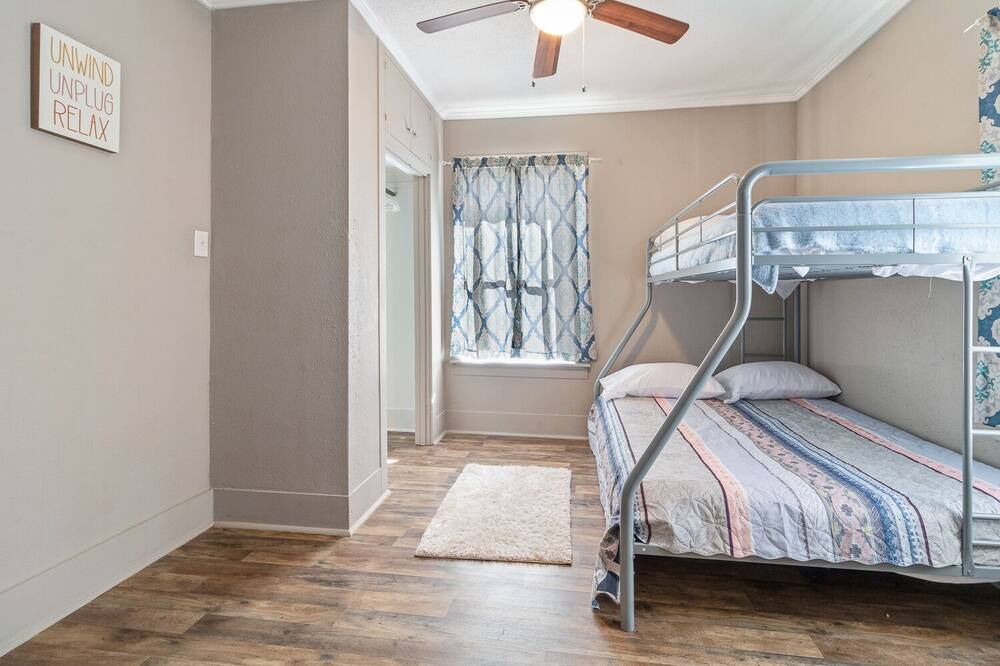 Photo of Bedroom in New Iberia