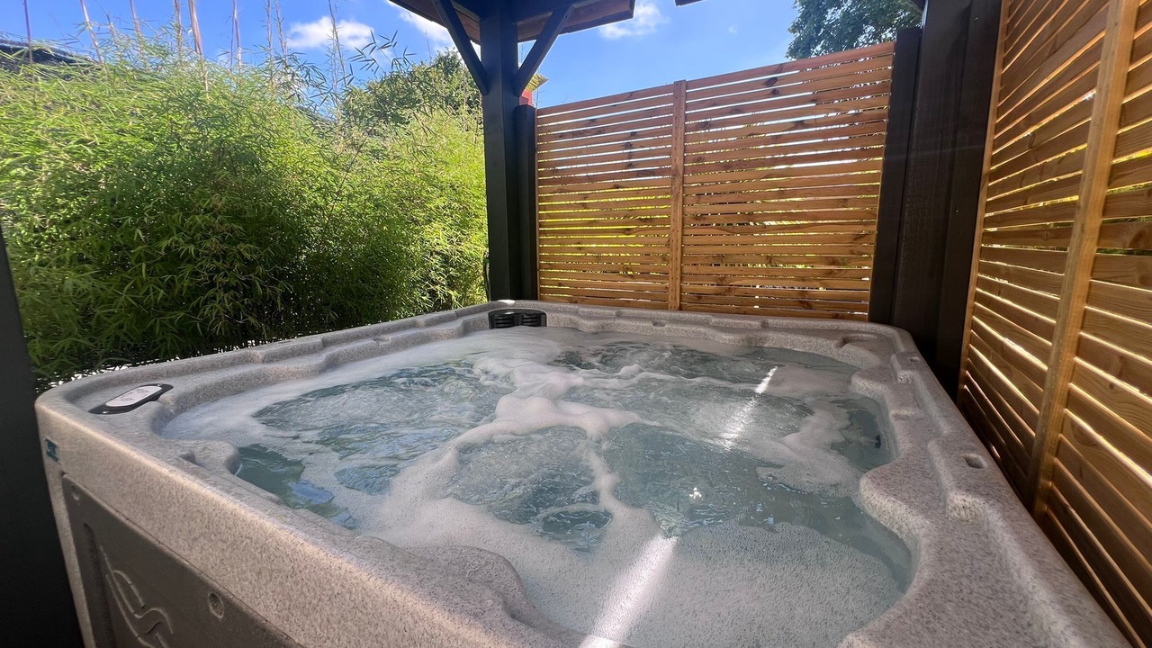 Photo of Outdoor in Plelo