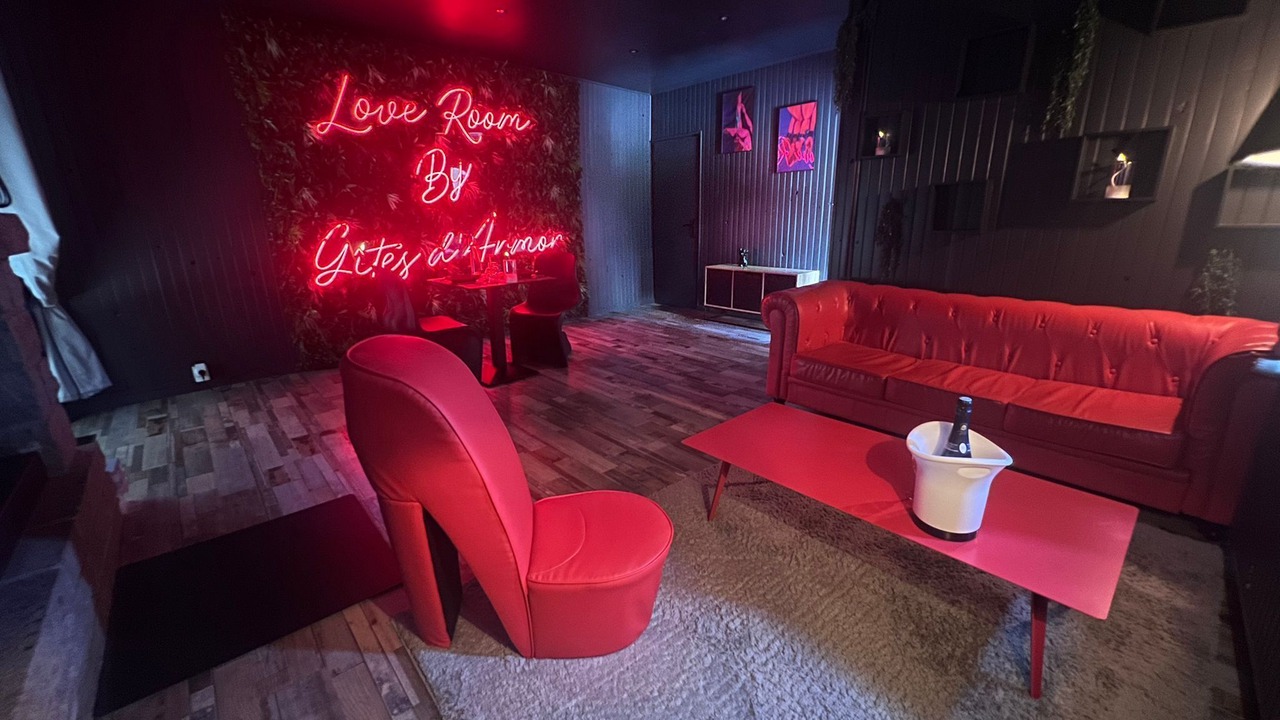 Photo of Bedroom in Plelo