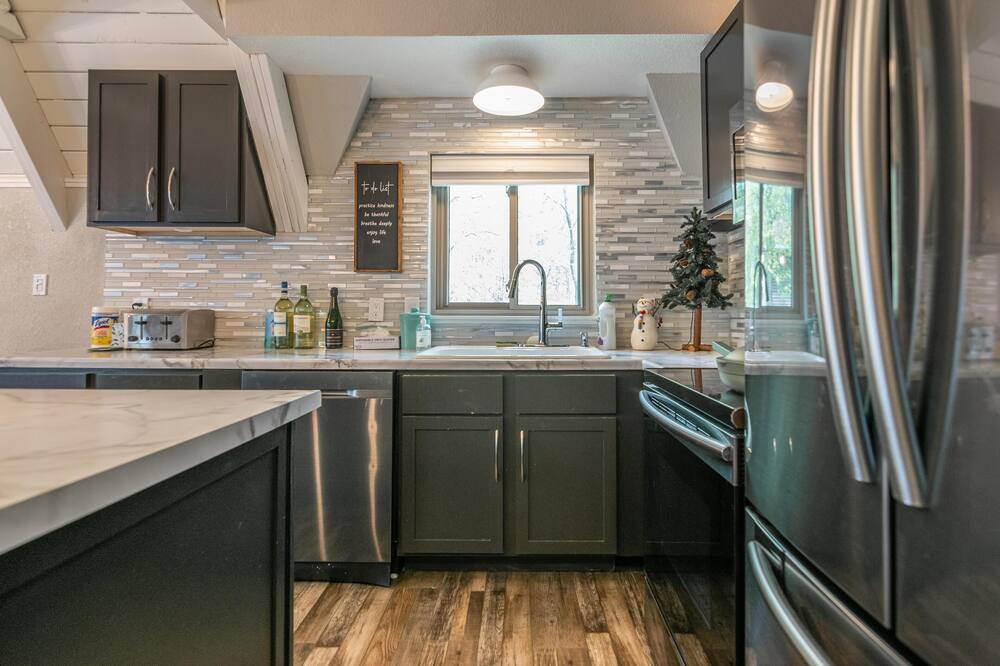 Photo of Kitchen in Nekoosa
