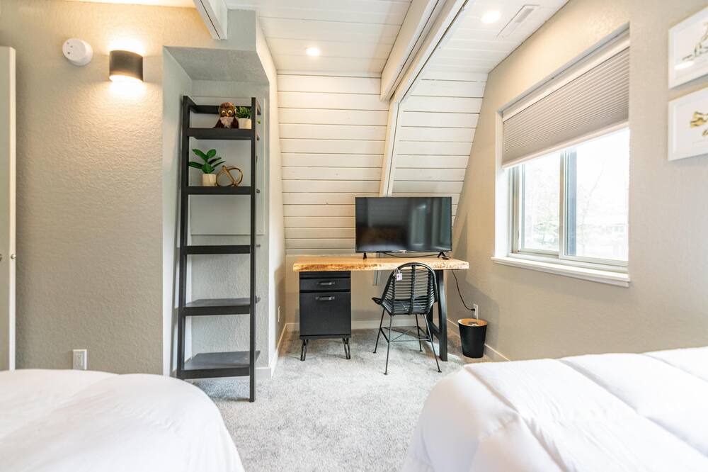Photo of Bedroom in Nekoosa