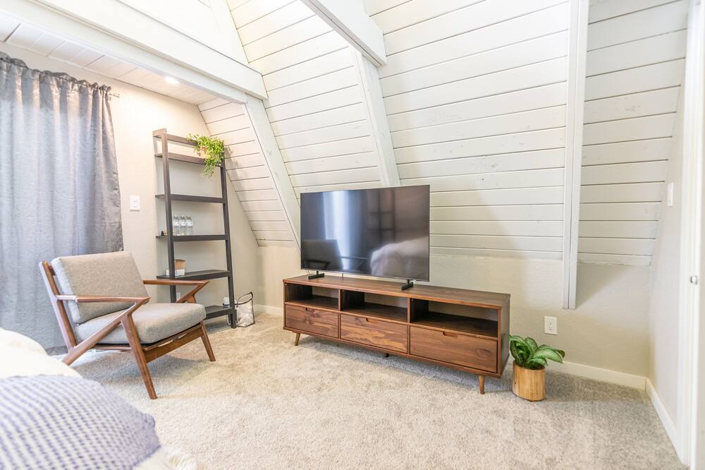 Photo of Bedroom in Nekoosa
