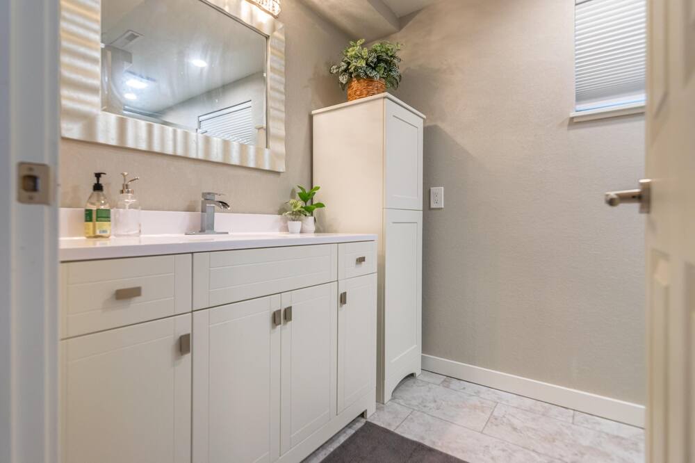 Photo of Bathroom in Nekoosa