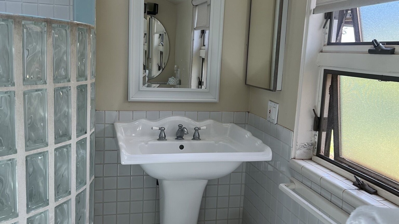 Photo of Bathroom in Kaanapali