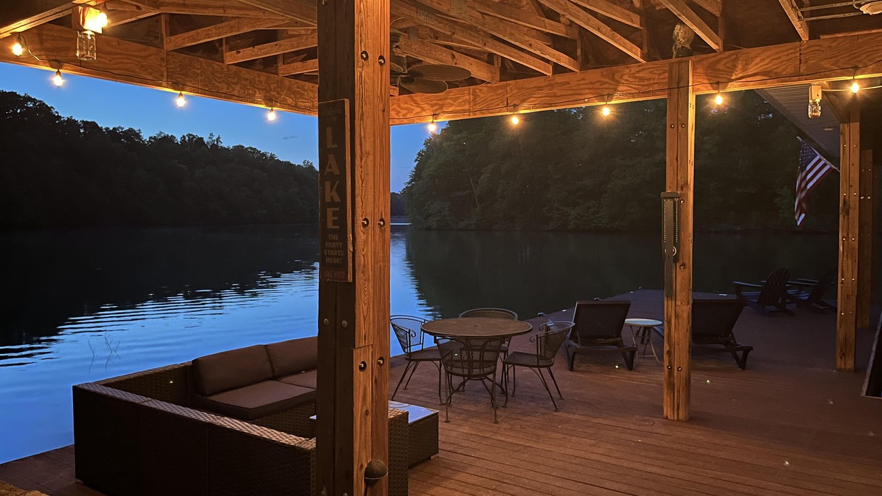Photo of Patio Balcony in Leasburg
