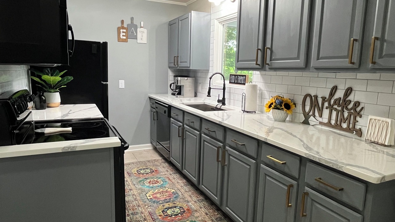 Photo of Kitchen in Leasburg