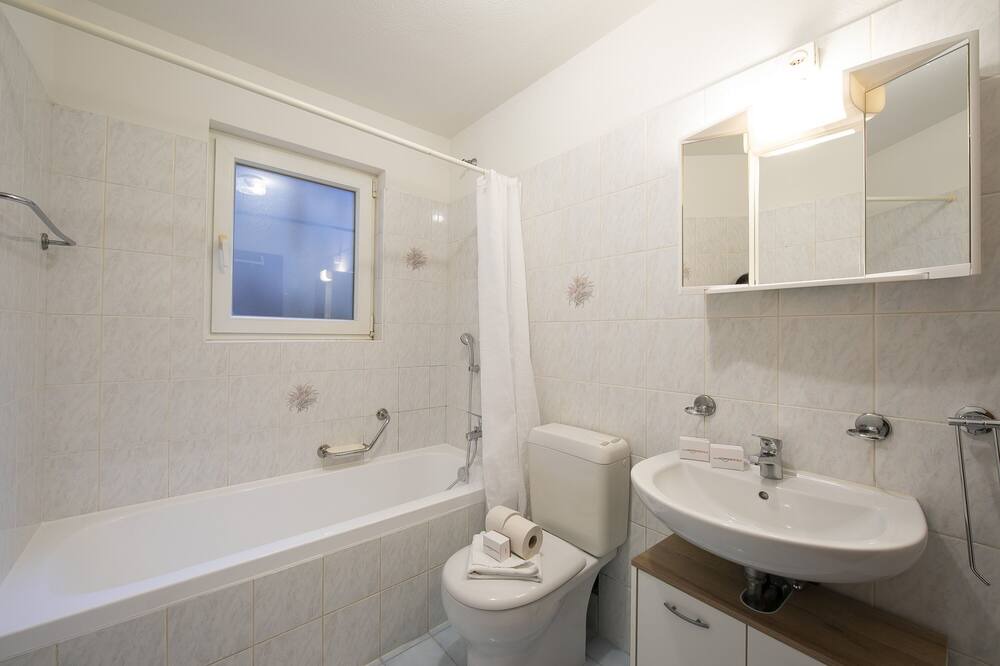 Photo of Bathroom in Camorino