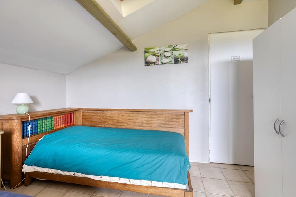 Photo of Bedroom in Scorbe-Clairvaux