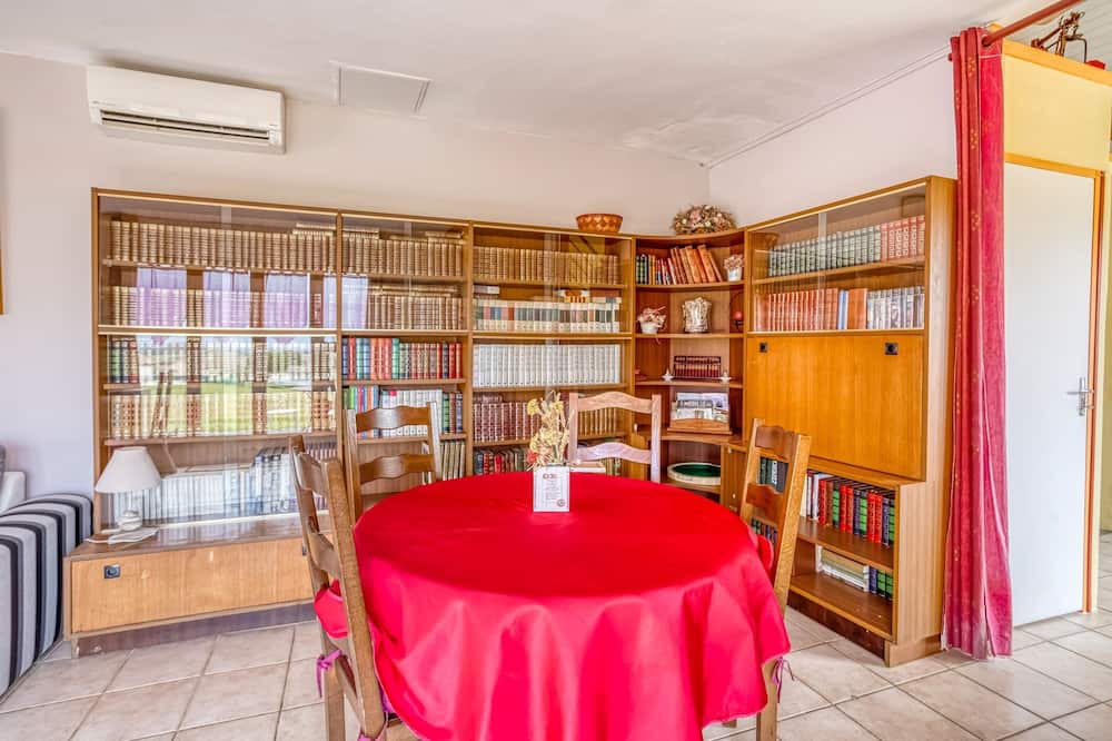 Photo of Kitchen in Scorbe-Clairvaux